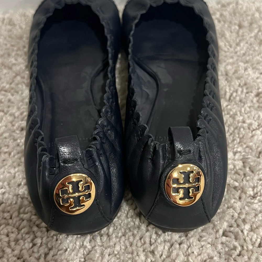 SOLD!!! Tory Burch Black Flats with Perforated Design - Picture 3 of 7
